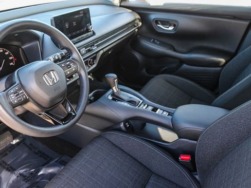 Certified 2024 Honda HR-V LX image 18