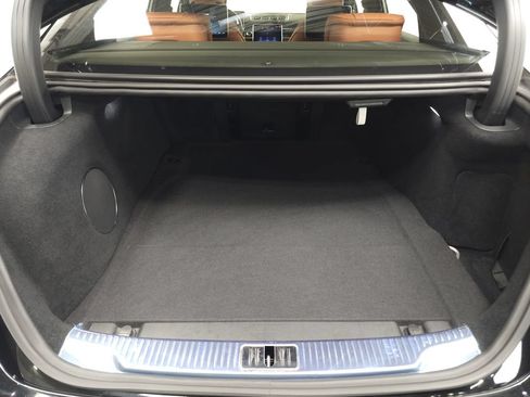 Certified 2025 Mercedes-Benz S 580e 4MATIC Sedan image 33
