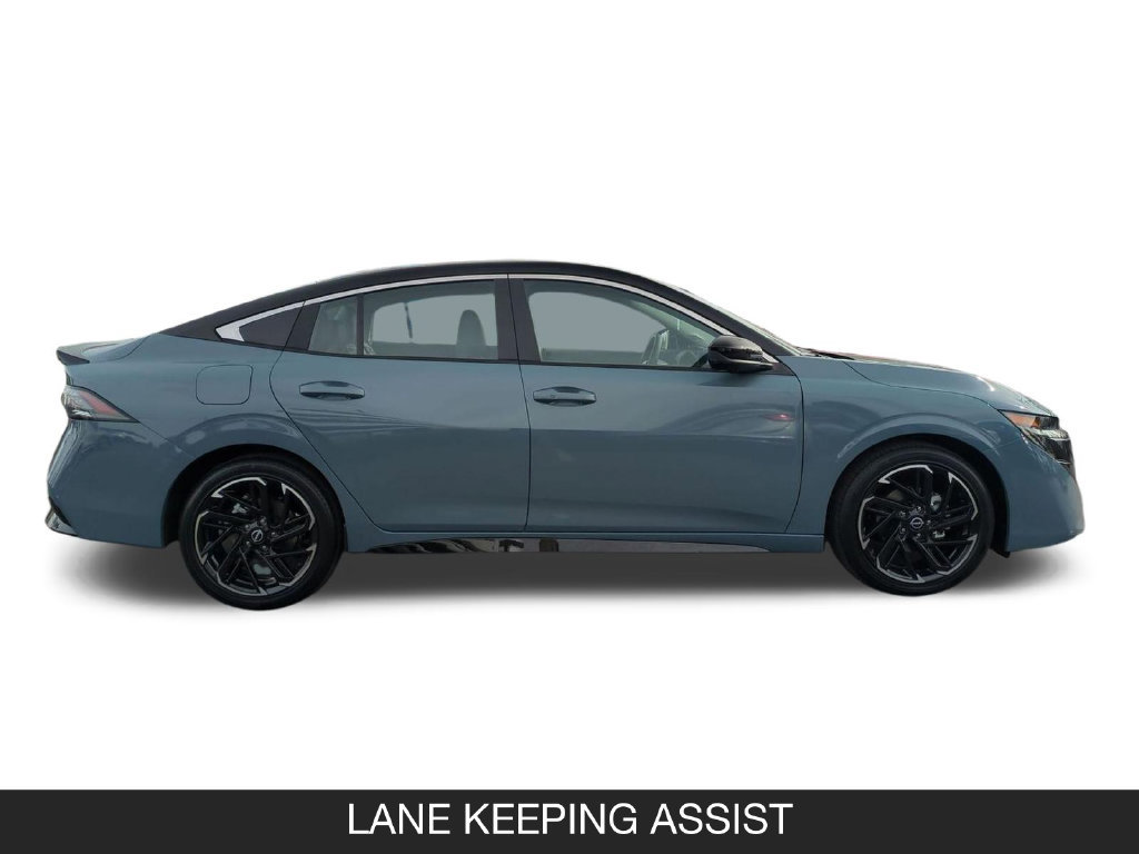 New 2026 Nissan Sentra SR w/ SR Premium Package FWD image 6