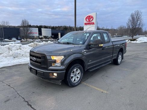 Used 2017 Ford F150 XL w/ Equipment Group 101A Mid image 7