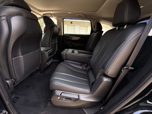 Used 2023 Acura MDX SH-AWD w/ Technology Package image 27