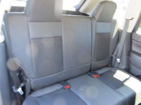 Used 2014 Jeep Compass Latitude w/ All Weather Capability Group image 43