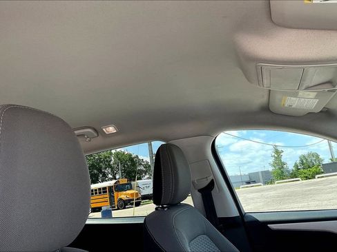 Used 2021 Ford Escape SE FWD image 18