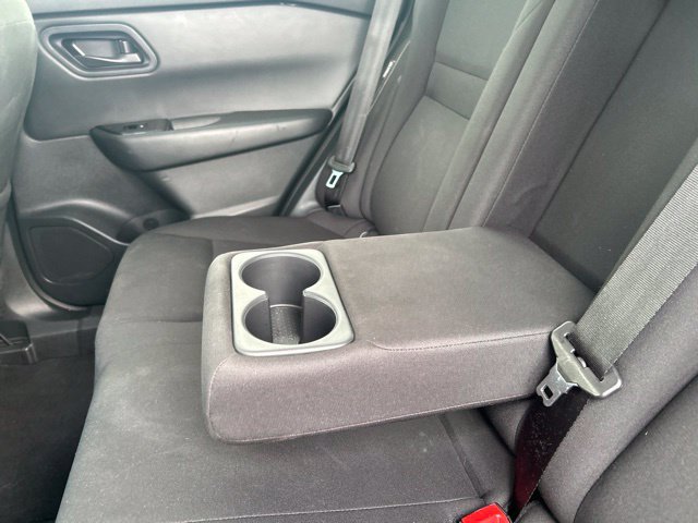 Used 2024 Nissan Rogue S AWD/4WD image 40