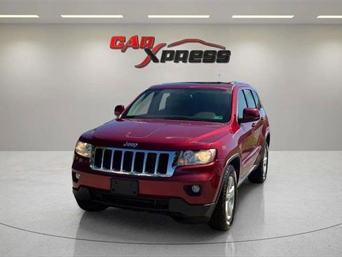 Used 2013 Jeep Grand Cherokee Laredo image 4