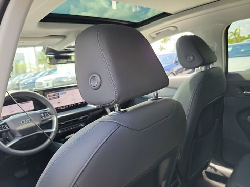 New 2026 Audi Q3 quattro 2.0T AWD/4WD image 25