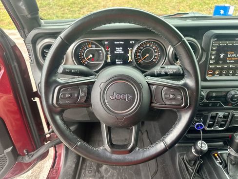 Used 2021 Jeep Wrangler Unlimited Sport image 44