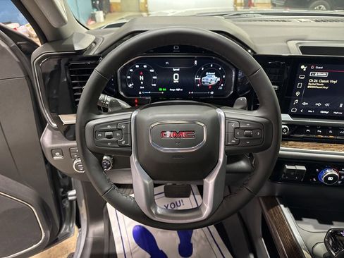 New 2026 GMC Sierra 1500 Elevation w/ Elevation Premium Package AWD/4WD image 29