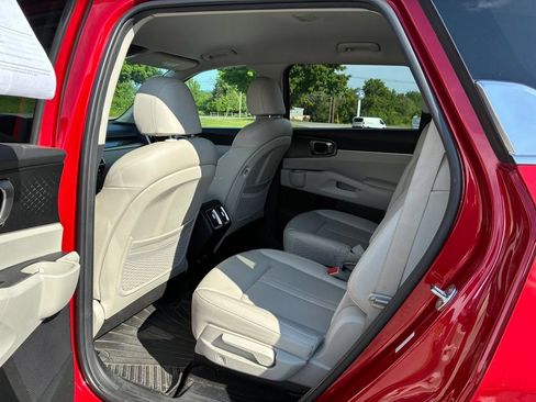 Used 2023 Kia Sorento EX AWD/4WD image 18