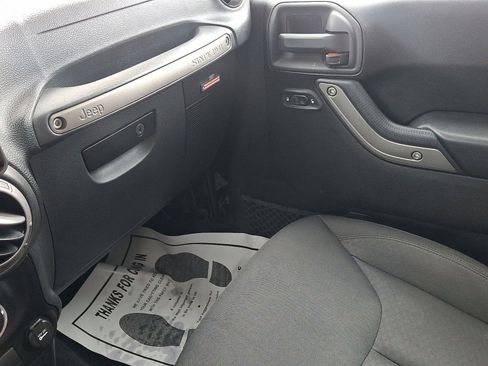 Used 2016 Jeep Wrangler Unlimited Sport w/ Quick Order Package 24S image 30