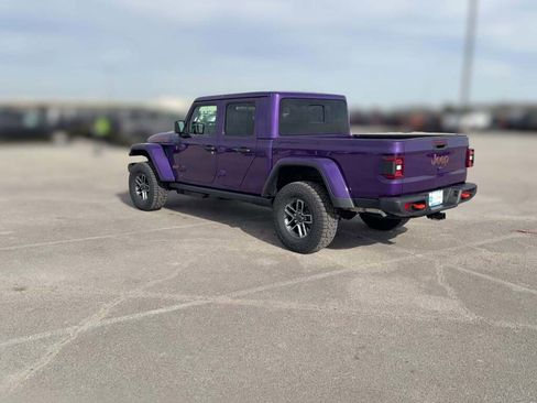 New 2026 Jeep Gladiator Mojave image 8