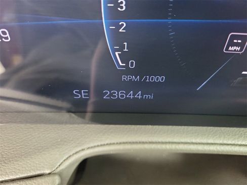 Certified 2024 Cadillac XT4 Premium Luxury image 25