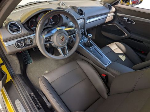 New 2024 Porsche 718 Cayman S image 4