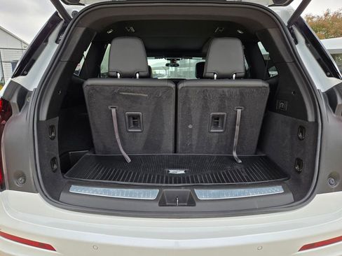 Certified 2024 Cadillac XT6 Luxury w/ LPO, Floor Liner Package image 31