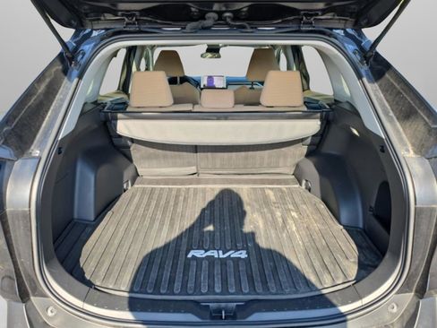 Used 2025 Toyota RAV4 LE image 11