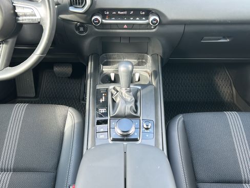 Used 2025 MAZDA CX-50 AWD 2.5 S w/ Select Package image 16