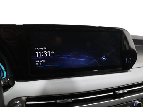 Used 2025 Hyundai Palisade SEL AWD/4WD image 23