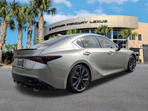 Certified 2022 Lexus IS 350 F Sport RWD image 4