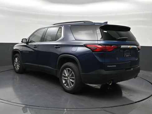 Used 2023 Chevrolet Traverse LT FWD image 3