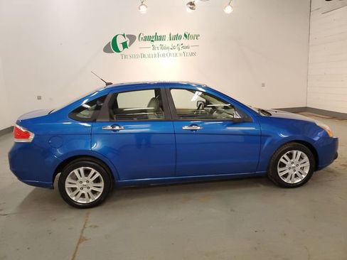 Used 2010 Ford Focus SEL image 8
