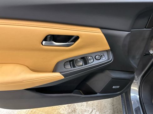 New 2025 Nissan Sentra SV image 19