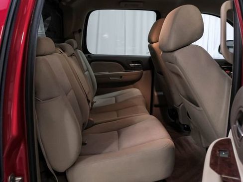 Used 2011 Chevrolet Avalanche LS RWD image 36