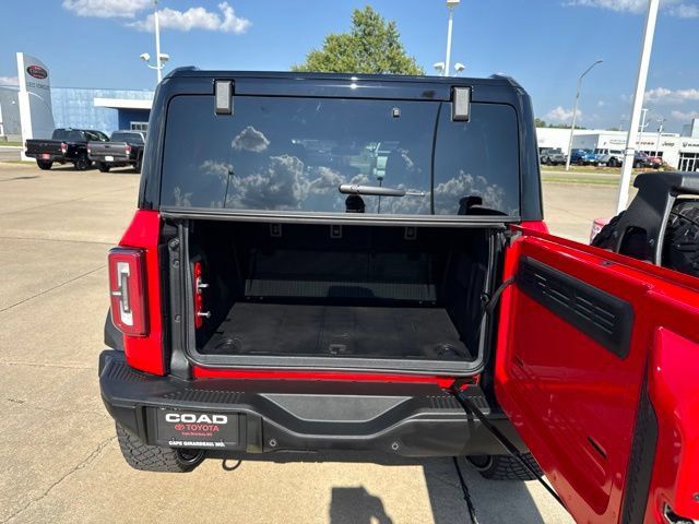 Used 2024 Ford Bronco Badlands w/ Sasquatch Package AWD/4WD image 17