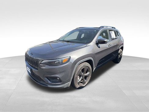 Used 2020 Jeep Cherokee Latitude Plus FWD image 4