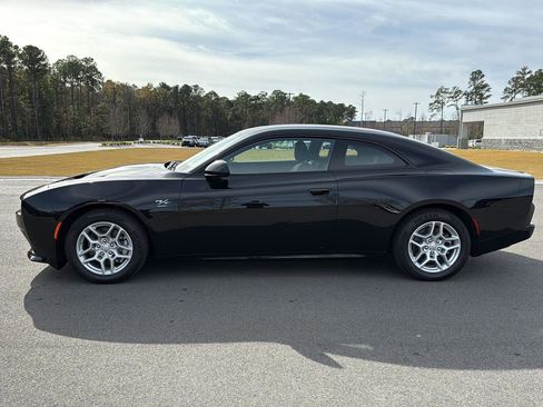 Used 2025 Dodge Charger Daytona R/T w/ Quick Order Package 25M R/T AWD/4WD image 5
