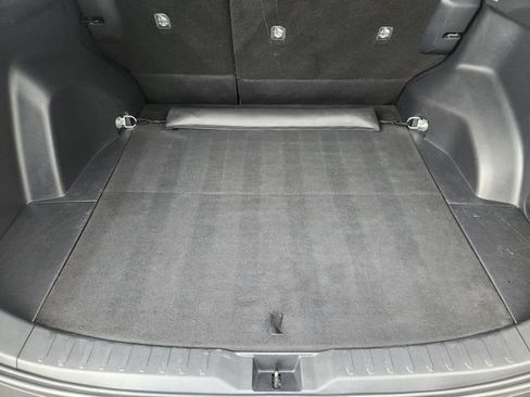 Used 2021 Toyota RAV4 LE FWD image 28