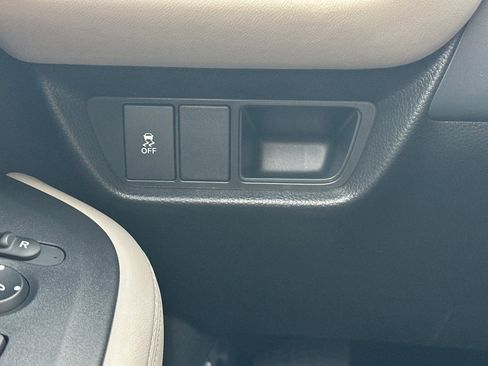 New 2026 Honda HR-V LX image 30