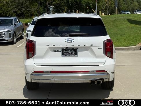 Used 2024 Hyundai Palisade Calligraphy AWD/4WD image 13