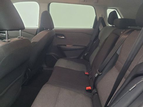 Used 2021 Nissan Rogue SV FWD image 18