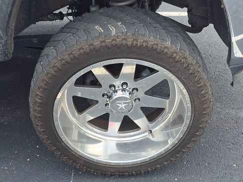 Used 2019 RAM 2500 Big Horn AWD/4WD image 12