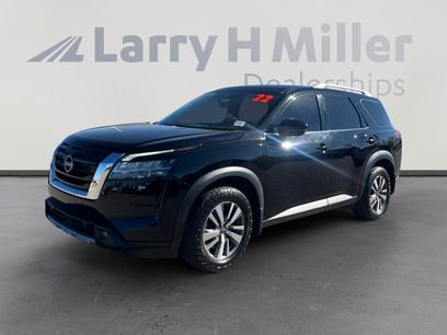 Used 2022 Nissan Pathfinder SL