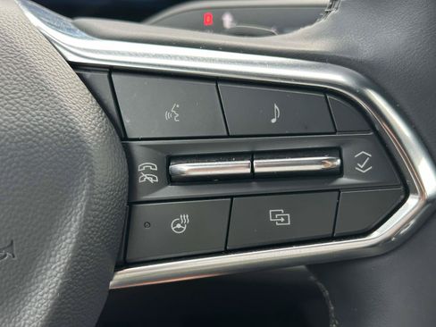 Used 2026 Chevrolet Equinox LT AWD/4WD image 24