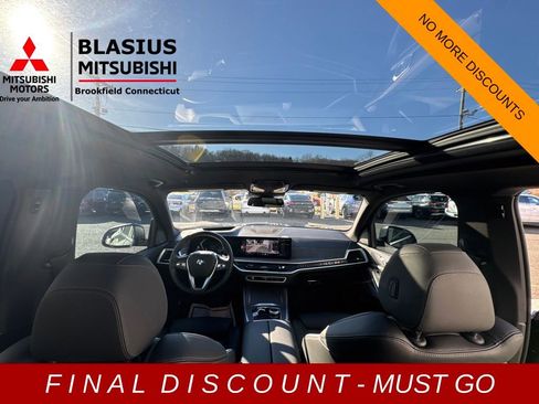 Used 2024 BMW X5 xDrive40i w/ Premium Package image 29