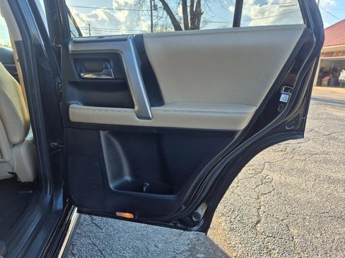 Used 2016 Toyota 4Runner Limited image 34