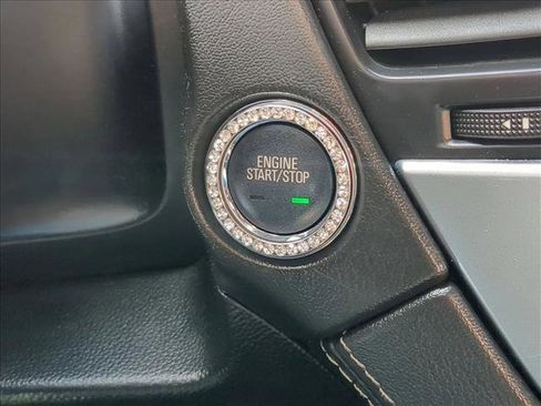 Used 2018 Chevrolet Tahoe Premier AWD/4WD image 17