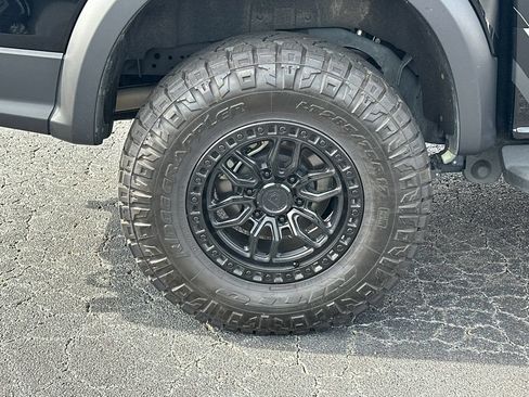 Certified 2025 Ford Ranger Raptor AWD/4WD image 17