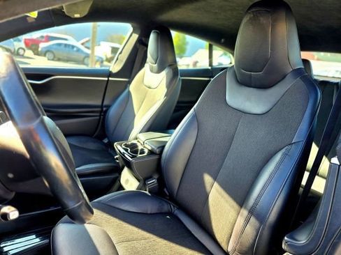 Used 2015 Tesla Model S 85D image 31