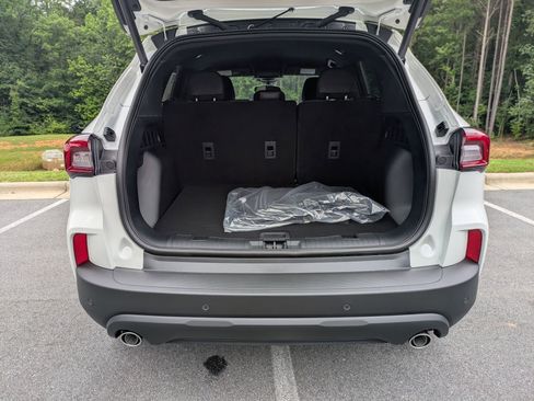 New 2025 Ford Escape ST-Line w/ Equipment Group 301A image 29