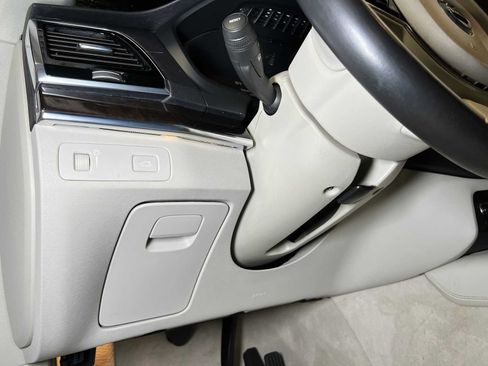 Used 2016 Volvo XC90 T6 Momentum w/ Momentum Plus Package AWD/4WD image 29