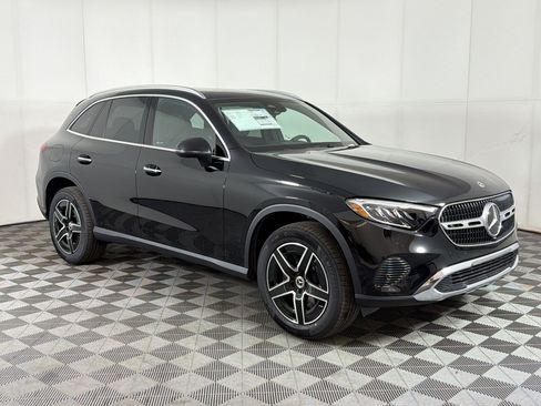 Used 2026 Mercedes-Benz GLC 300 4MATIC image 7