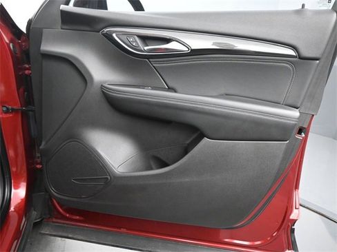 Certified 2023 Buick Envision Essence w/ Sport Touring Package image 20