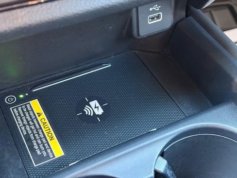 Used 2023 Honda HR-V EX-L image 83