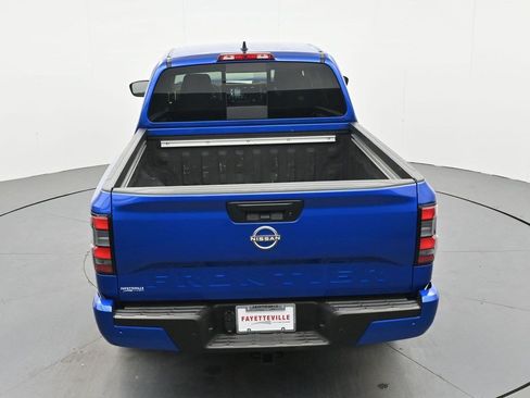 Used 2025 Nissan Frontier SV w/ SV Convenience Package RWD image 23