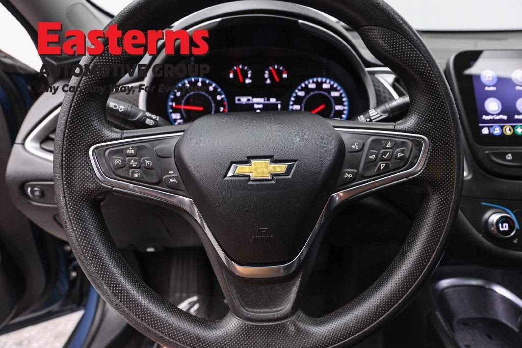 Used 2024 Chevrolet Malibu LT FWD image 12