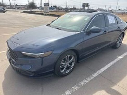 Used 2024 Honda Accord EX image 1