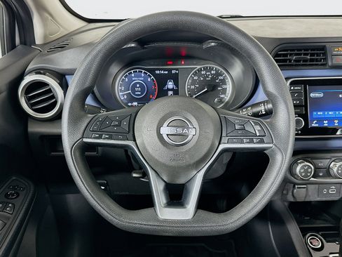 Used 2023 Nissan Versa SV image 18
